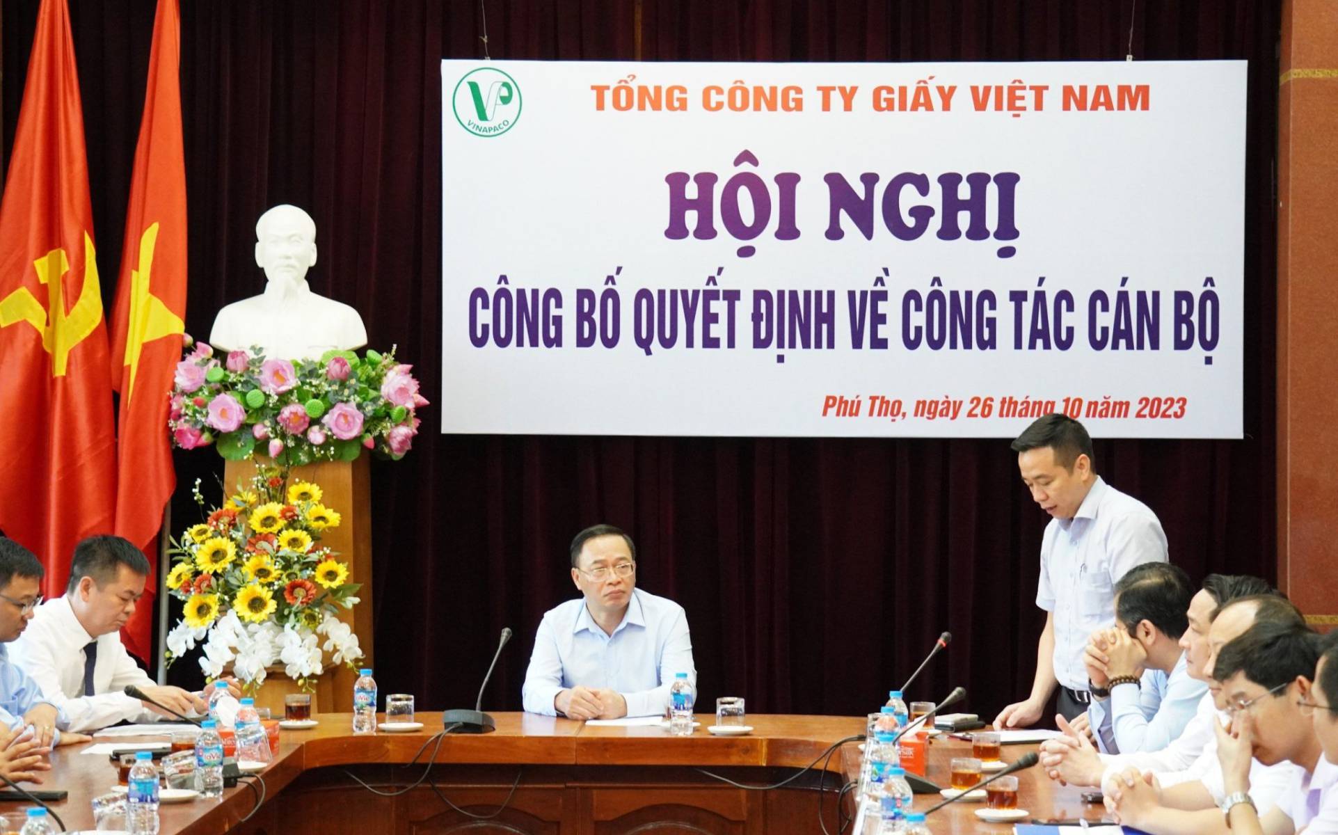 Hội nghị công bố quyết định về công tác cán bộ